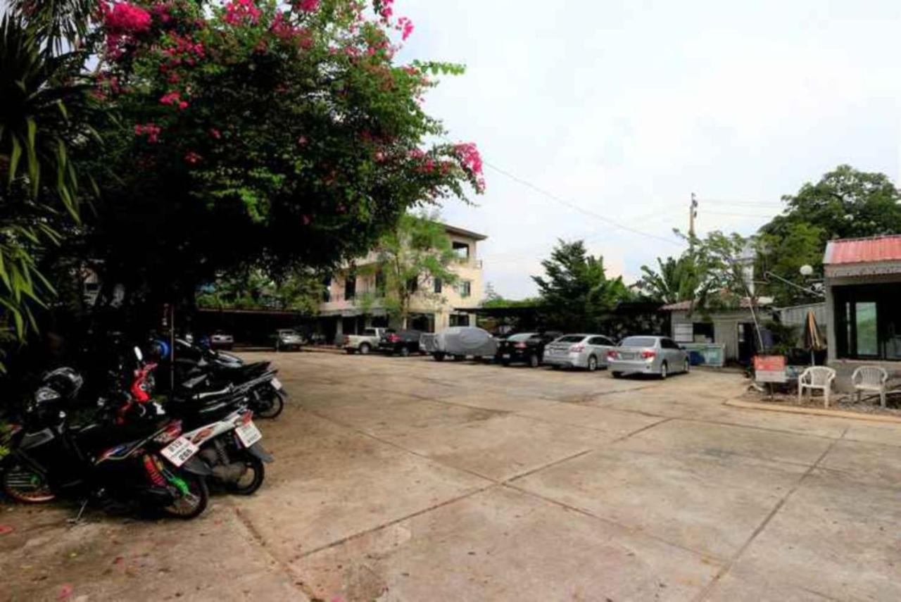 Platinum Place Bangkok Extérieur photo