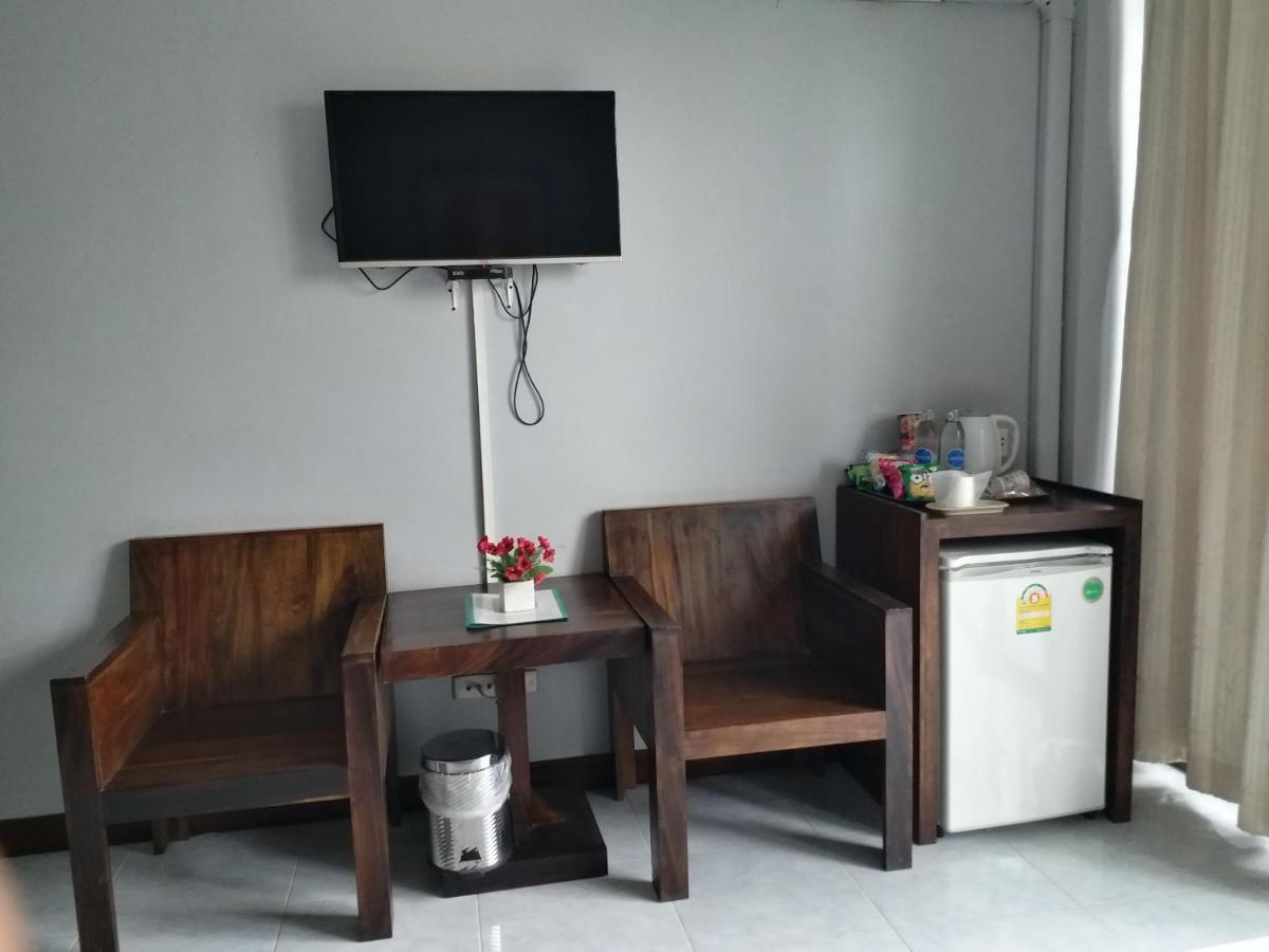 Platinum Place Bangkok Extérieur photo