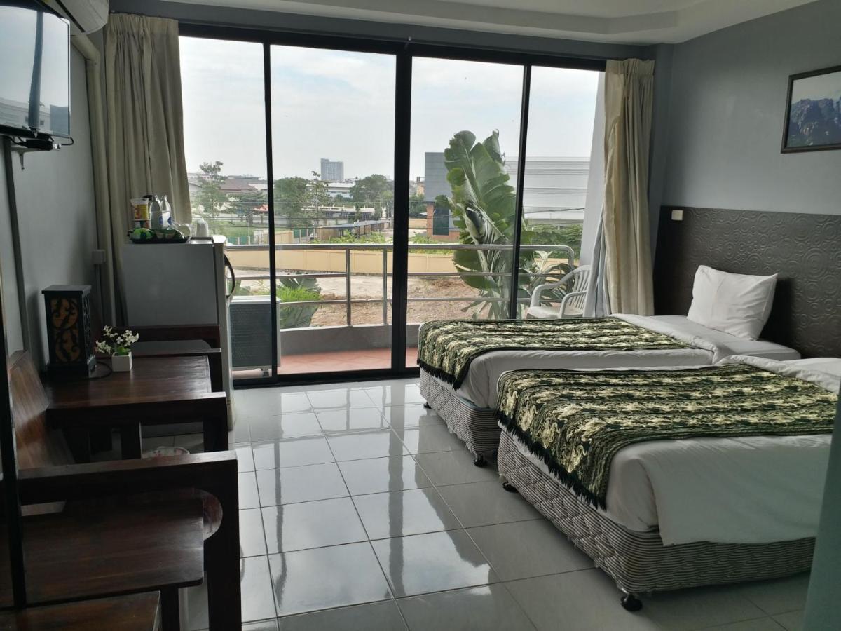 Platinum Place Bangkok Extérieur photo