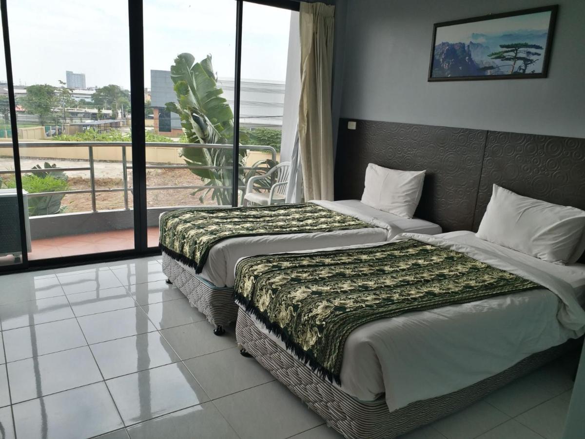 Platinum Place Bangkok Extérieur photo